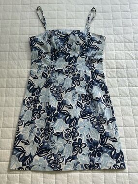 vintage byer too! white and blue floral mini dress
